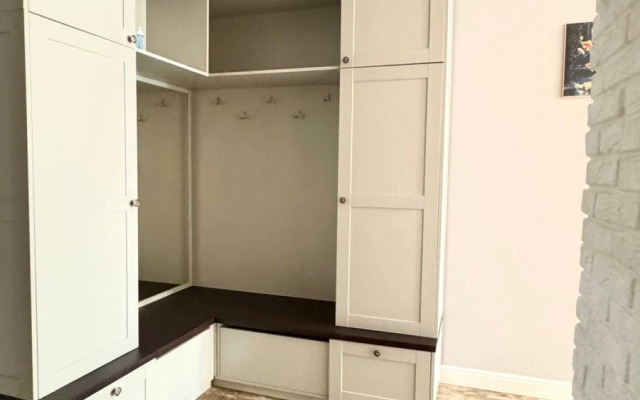 Idealnaya 3-K Kvartira dlya Semyi Flat