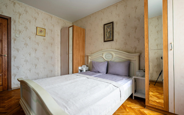 Квартира двухкомнатная AсаПро в минуте от метро Алексеевская