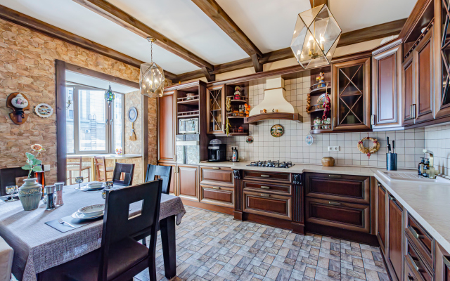 Rustic Luxe in Heart of Kazan Flat