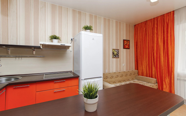 Апартаменты с двуспальной кроватью и кухонной зоной №204