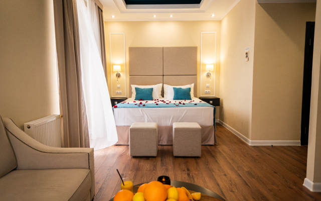 Golubaya Laguna Hotel