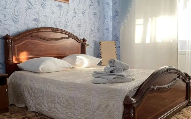 Na Naberezhnoy