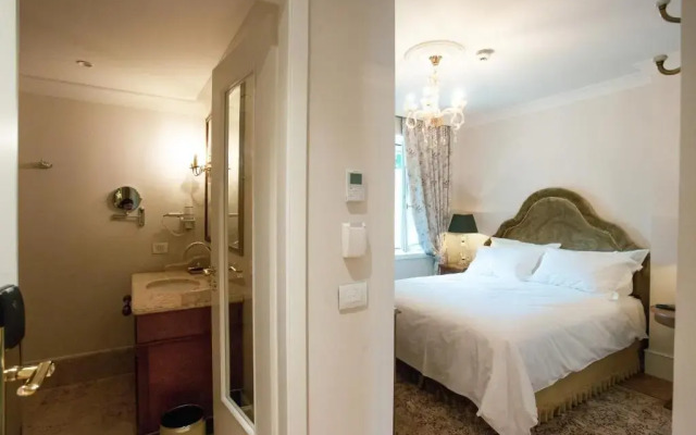 Ebel Boutique Hotel