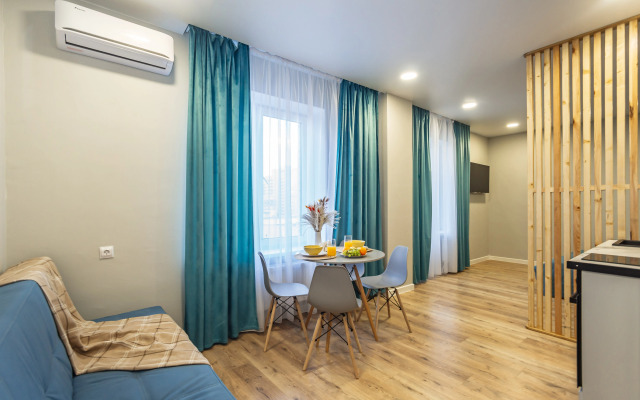 Квартира Студия Бирюза в доме бизнес-класса рядом с ЦГБ