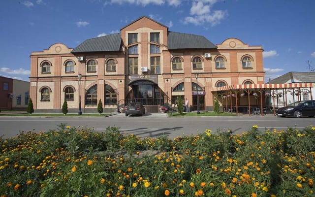 Postoyalyij Dvor Hotel