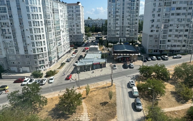 V Otlichnom Rayone Flat