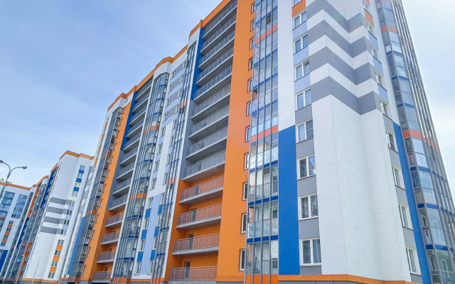 Prostornaya S Bolshim Kolichestvom Spalnykh Mest Flat