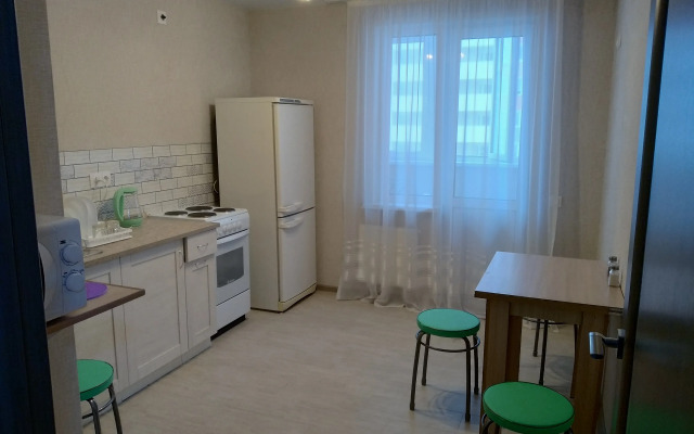 Квартира Хорошие апартаменты у Самолета