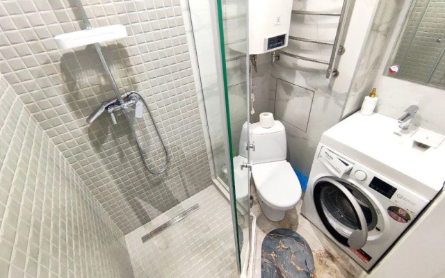 Dvukhkomnatnyye Klassik s Balkonom i Vidom na More Apartments