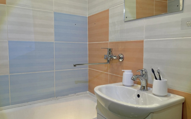 Квартира AppartDeLuxe на Улице 78-й Добровольческой Бригады 21