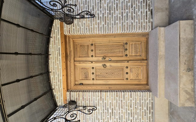 Shukran Hotel