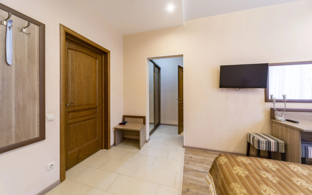 Vip Khaus Hotel