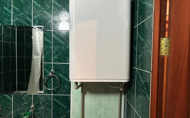 3kh Komnatnaya Na Beloy Romashke Flat