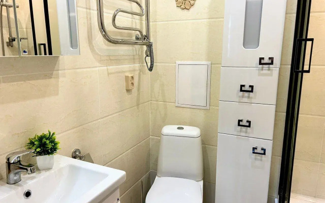 Na Partizanskom Prospekte 13 Flat