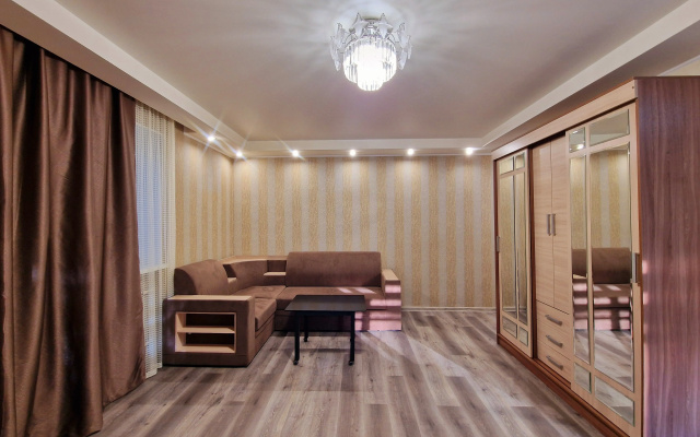 Квартира Кирова 60