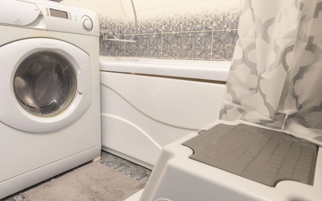 Квартира Двухкомнатная на Губина