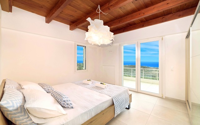 Вилла Cretan Family Villa Heated Pool