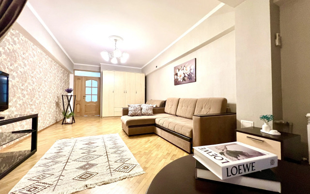 Апартаменты с Великолепной Локацией  в Центре Города Сочи