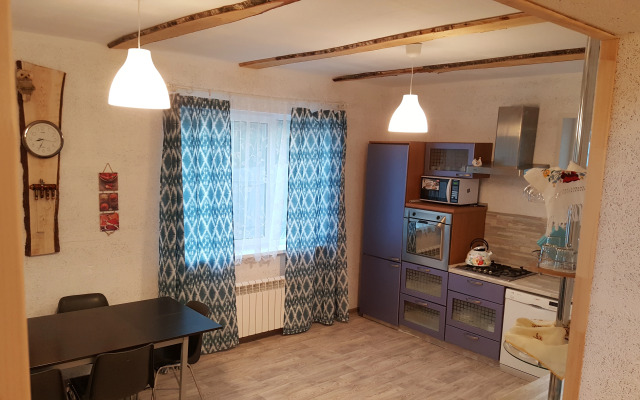 Частный дом до 12 Человек в Степаново