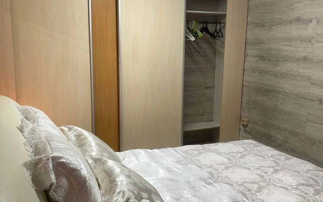 Uyutny Letniy Domik Chalet