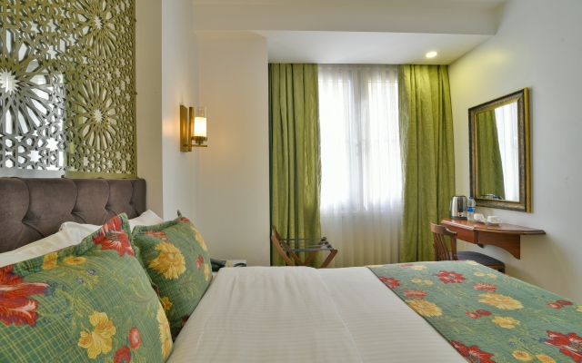 Istanbul Life Hotel
