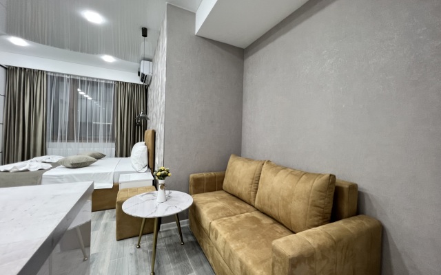 Stylish Apt City Center Saryan Apartments