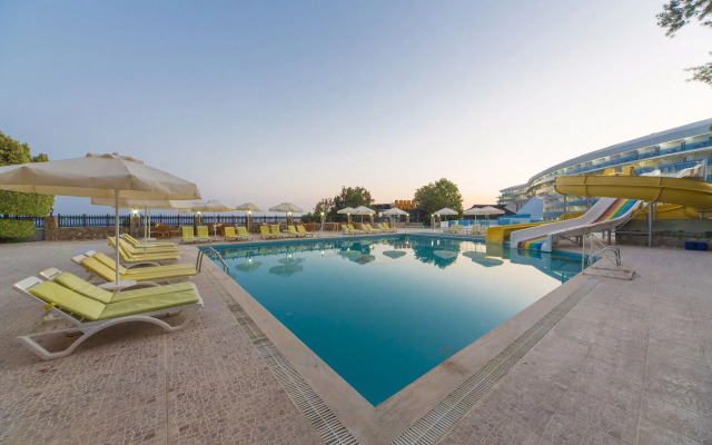 Club Sun Paradise Hotel