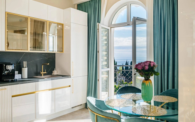 Апартаменты с Видом на Море