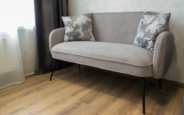 Na Romanovskoy 7 Flat