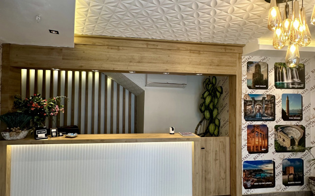 BLOOMTALYA Hotel