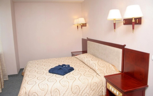 Hotel Gostinitsa Komandor