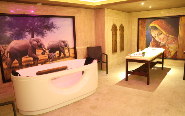 AquaView Hotel