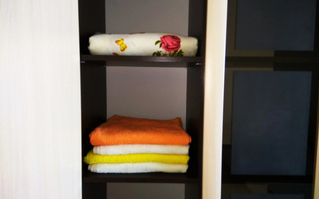 5 otdelnykh spalnykh mest Flat