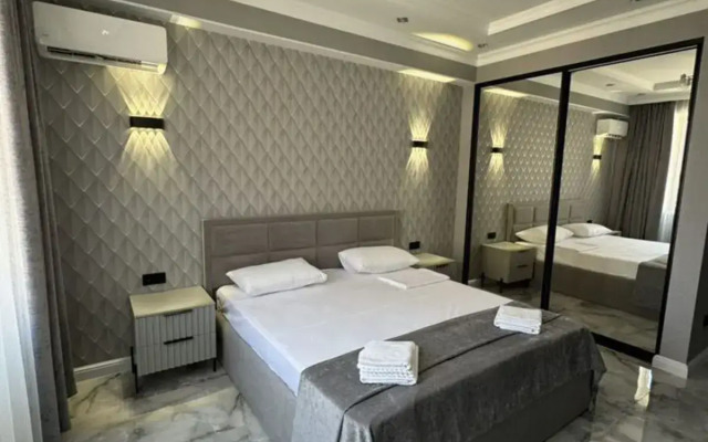 Roskoshnaya S Krasivym Vidom Flat