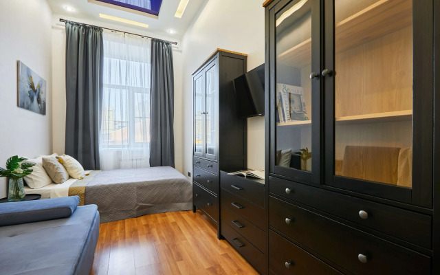 FlatStay Podyezdnoy 17 Apartments