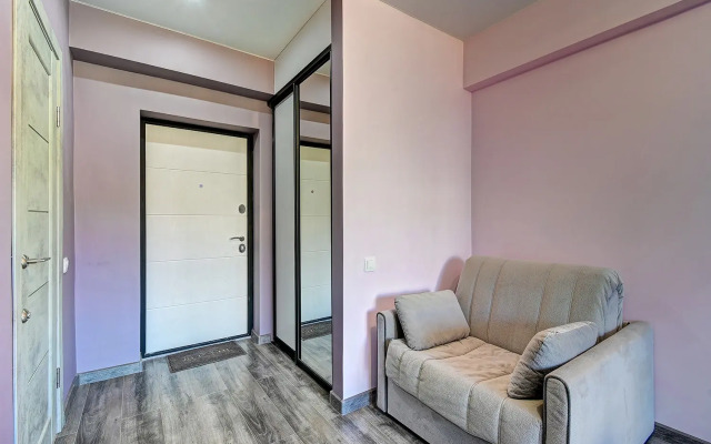 Studiya Iskry 62 Flat