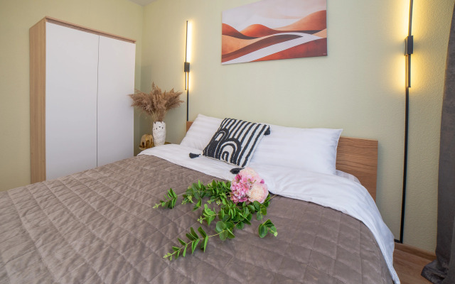 1-Kom Beguest S Balkonom Na Otradnoy 1 Flat