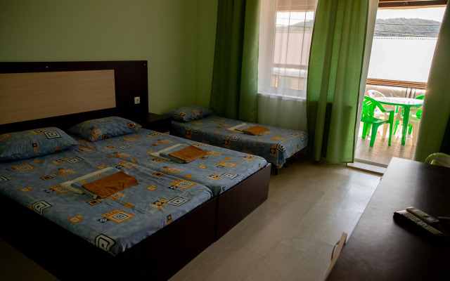 Garden Town Hotel