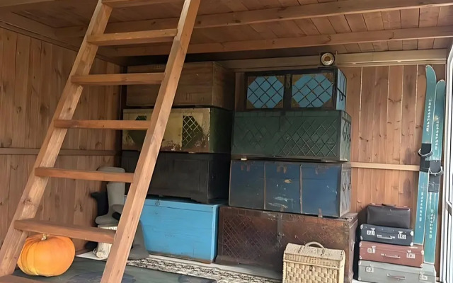 Na Sosnovoy 7 Private house