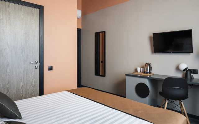 Karelinn Hotel