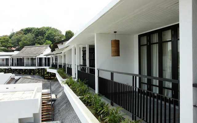 Turi Beach Resort Hotel
