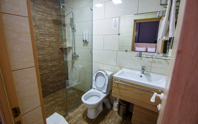LEVEL Hotel