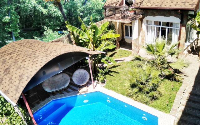 More U Lesa Villa