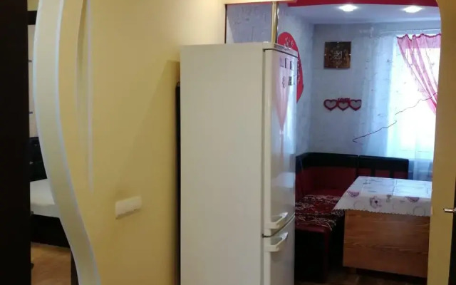 Ryzhiy Kot 1 Flat