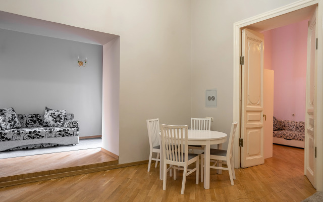 Апартаменты Нева