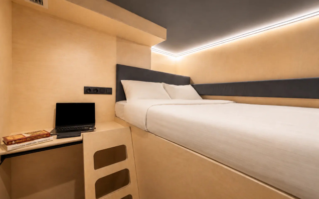 Хостел Morfeus Capsule Hotel