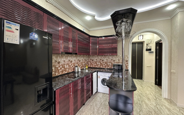 2-K, Ulitsa Amiryana, Am104 Flat