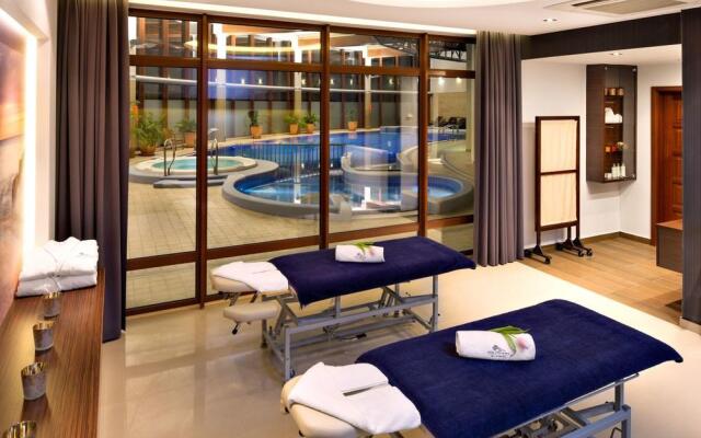 Курортный Отель Dom Zdrojowy Resort & Spa