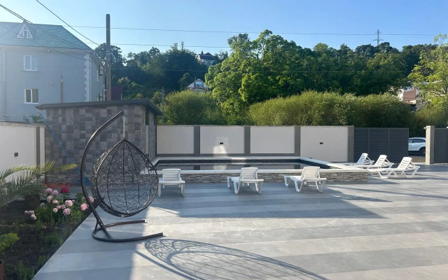 Syuzen Guest House