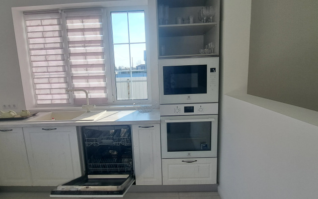 Частный дом с баней